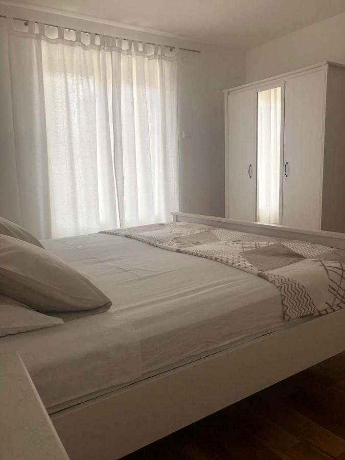 Apartments Antonia Makarska Zewnętrze zdjęcie